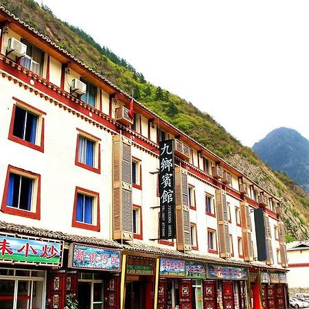 Jiuxiang Hotel Valle del Valle del Jiuzhaigou Esterno foto