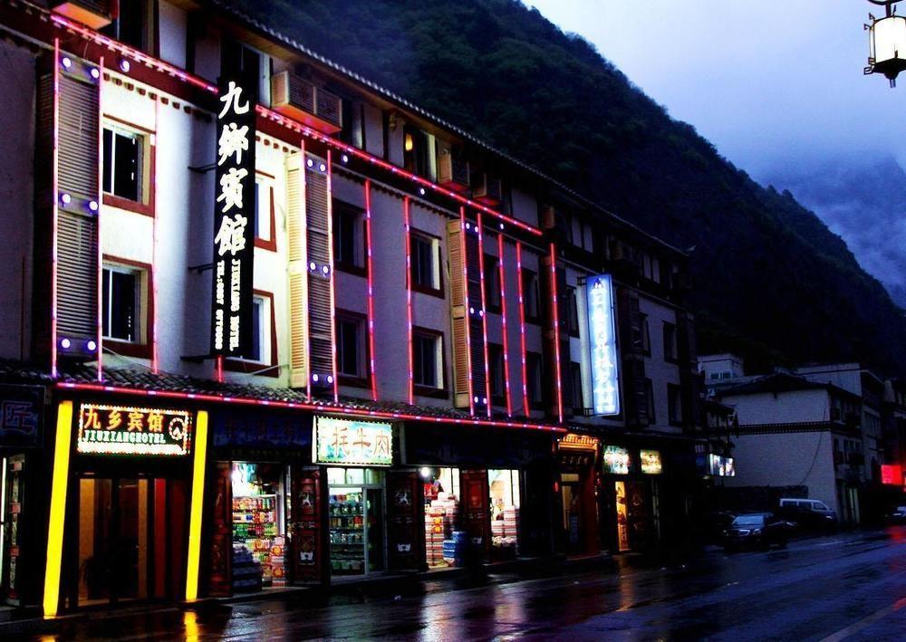 Jiuxiang Hotel Valle del Valle del Jiuzhaigou Esterno foto